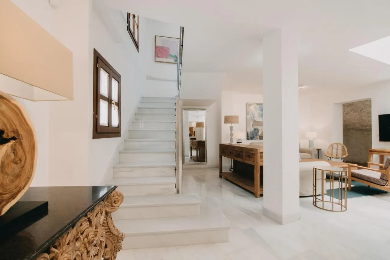 Tuguest Alhambra House Apartment Granada Spain